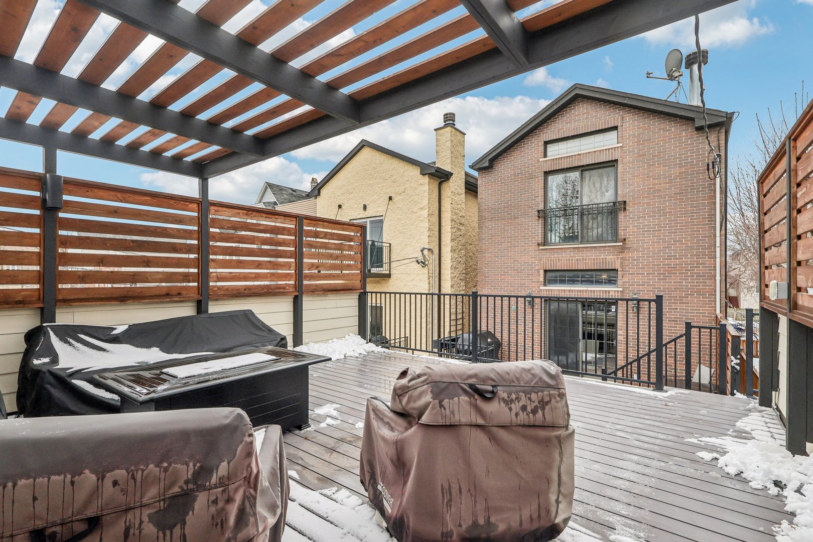 3137 North Spaulding Avenue Chicago, IL 60618 - Photo 34 of 42 a living room with furniture and a wooden floor