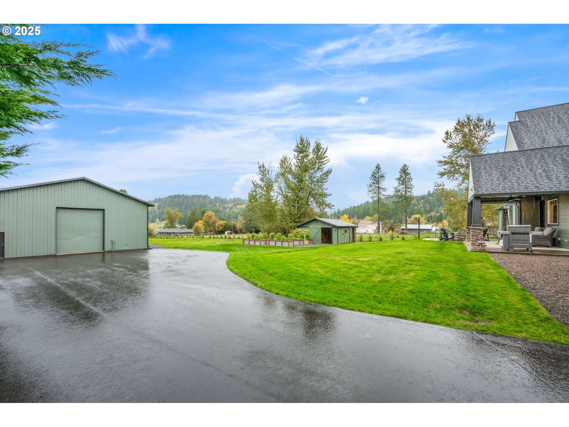 12035 Southeast Wiese Road Damascus, OR 97089 - Photo 40 of 48 a view of a street with houses