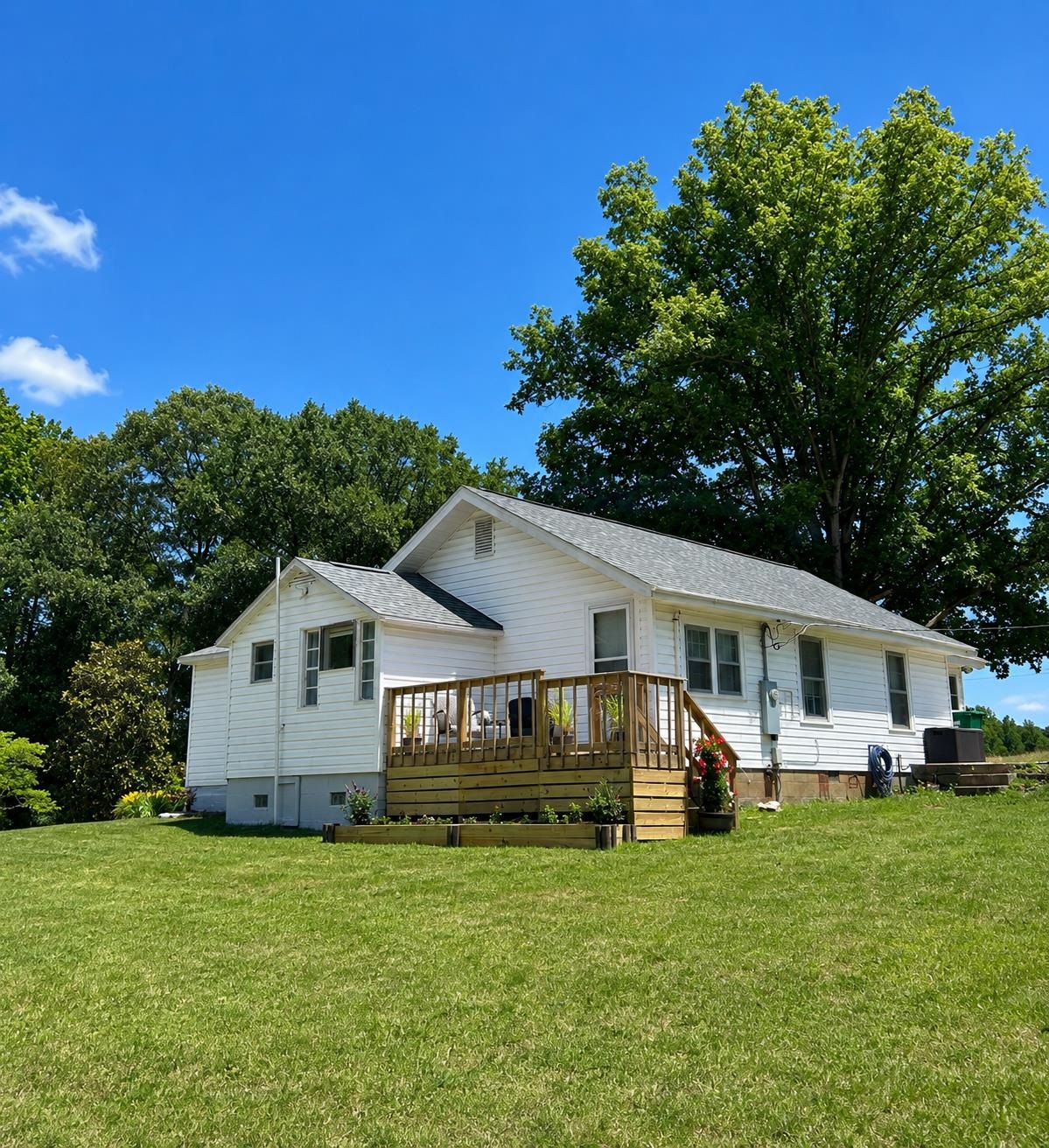 303 State Rd S-11-145 Chesnee, SC 29323 - Photo 2 of 43