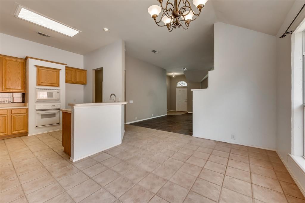 5909 Berkshire Road McKinney, TX 75072 - Photo 7 of 36