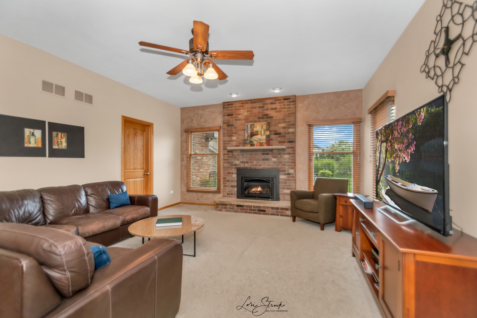 1241 Covington Drive Lemont, IL 60439 - Photo 18 of 33