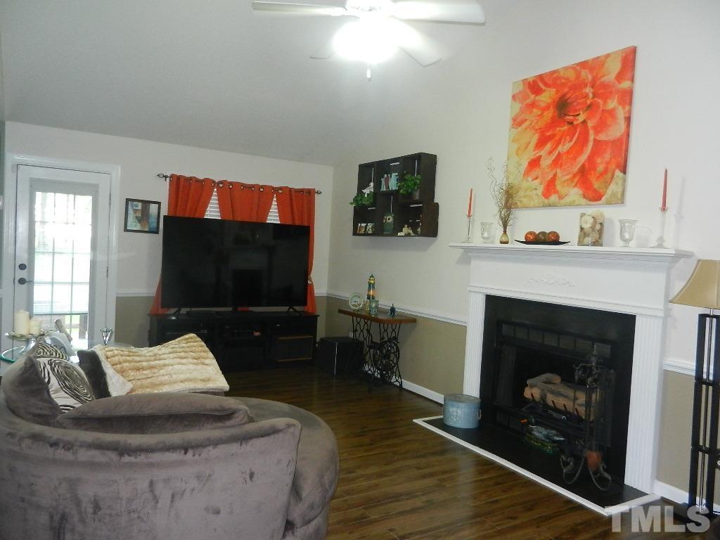 608 North Walnut Street Spring Hope, NC 27882 - Photo 4 of 20