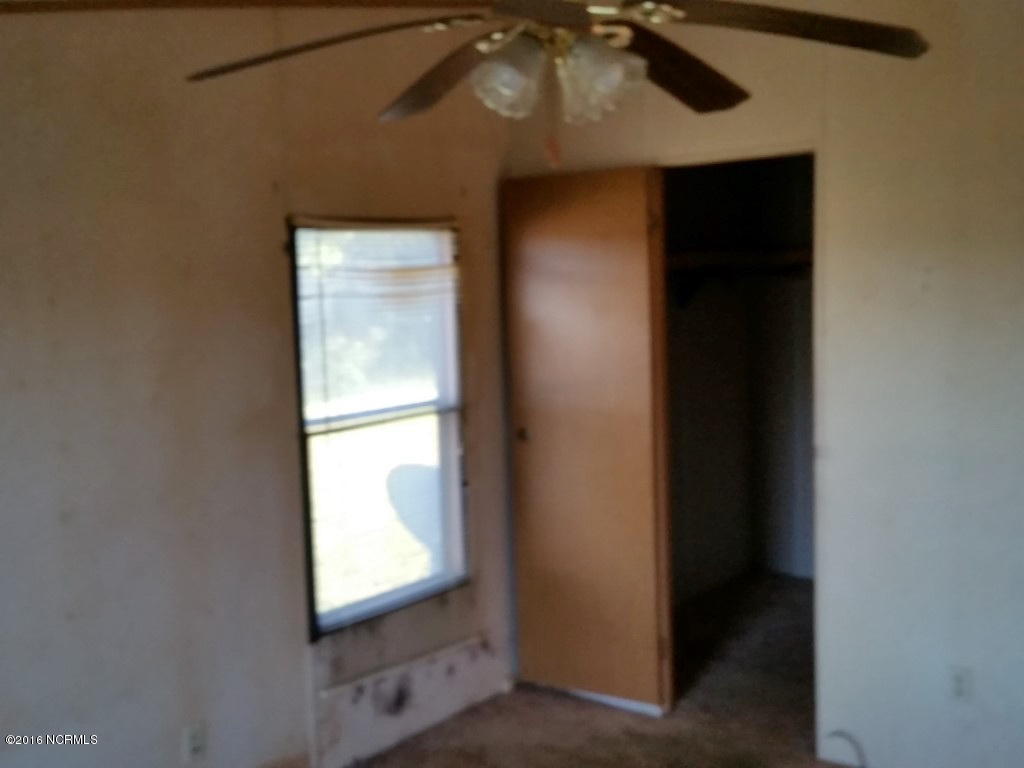 2444 McCaskey Road Williamston, NC 27892 - Photo 26 of 27 43 BEDROOM 3