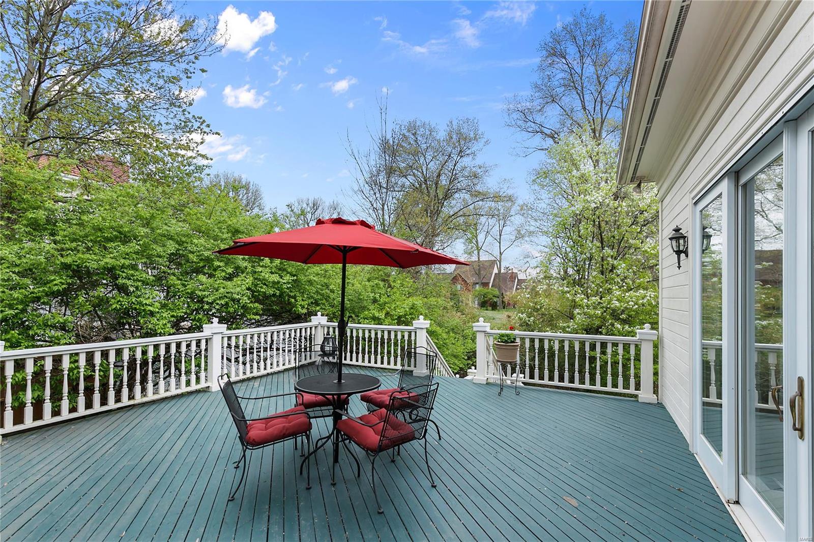 9033 Clayton Road Ladue, MO 63124 - Photo 27 of 31 Gallery Image 27