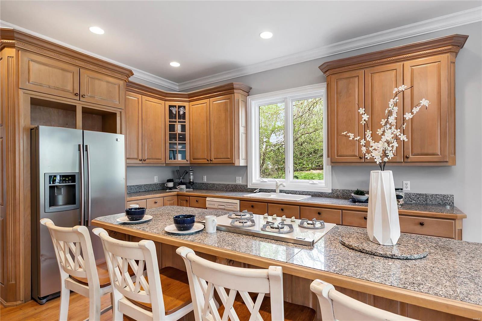 9033 Clayton Road Ladue, MO 63124 - Photo 6 of 31 Gallery Image 6