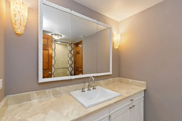 $599,999 | 1133 Thatcher Lane, Addison, IL 60101