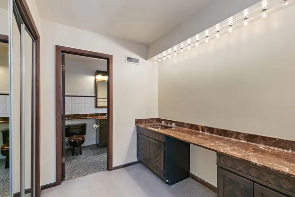 $599,999 | 1133 Thatcher Lane, Addison, IL 60101