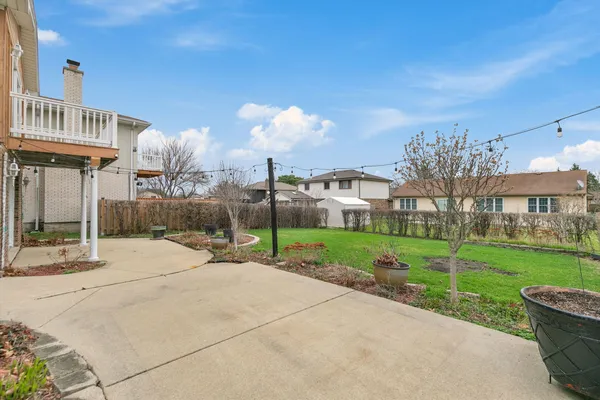 $599,999 | 1133 Thatcher Lane, Addison, IL 60101