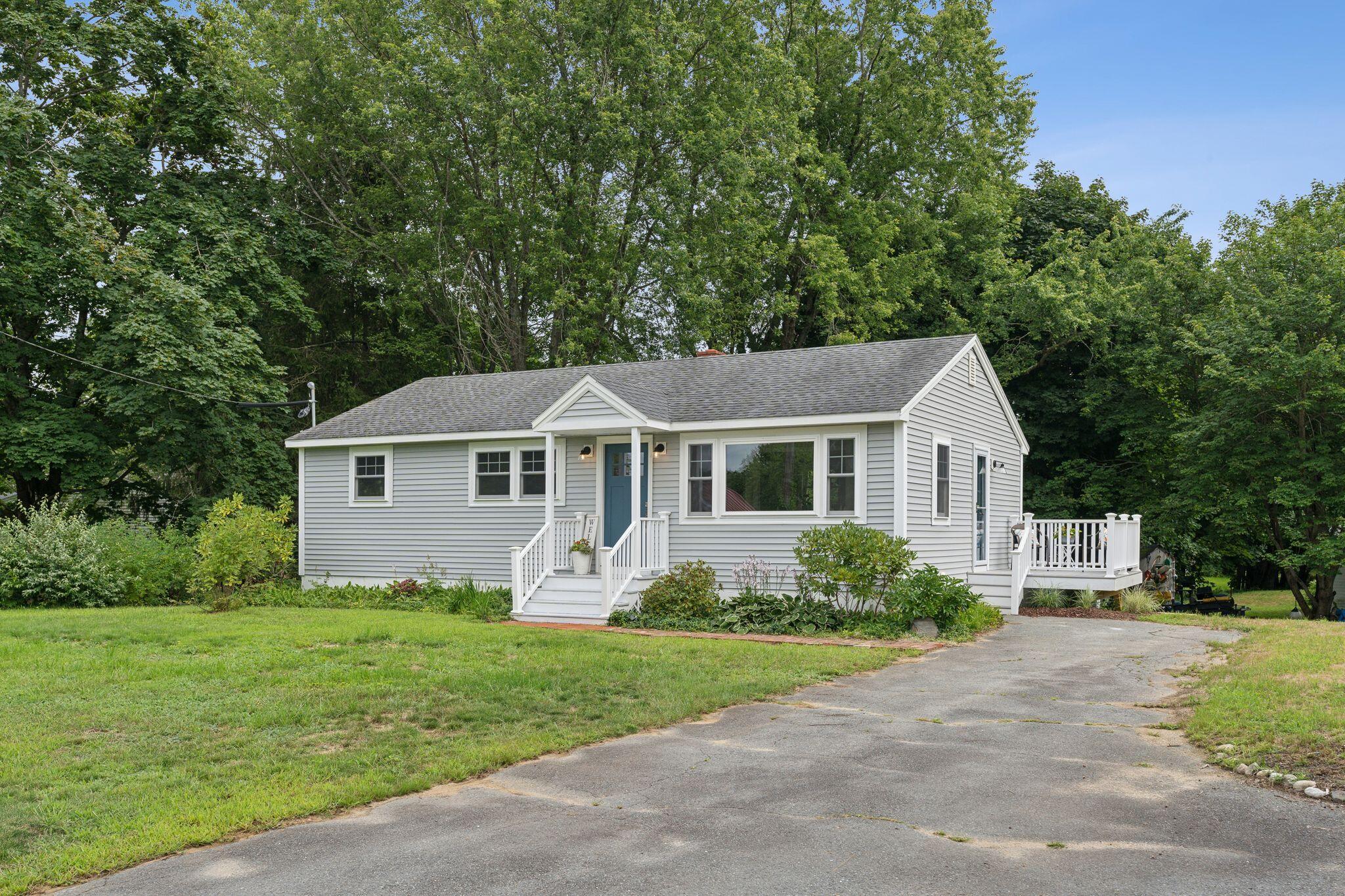 110 Fowler Road Cape Elizabeth, ME 04107 - Photo 2 of 29 110fowler3