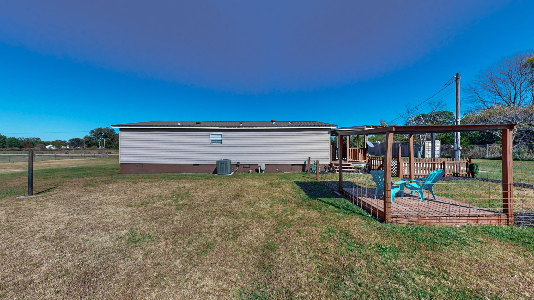 574 Benson Road Manchester, TN 37355 - Photo 29 of 41 a view of a house with a yard