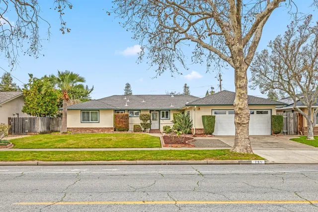 $958,888 | 751 West 6th Street, Gilroy, CA 95020