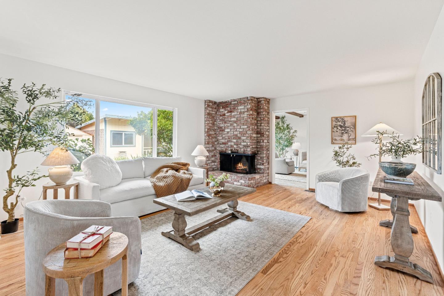 751 West 6th Street Gilroy, CA 95020 - Photo 11 of 48