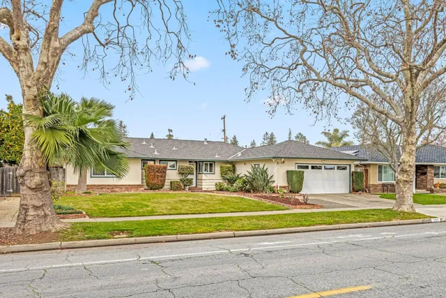$958,888 | 751 West 6th Street, Gilroy, CA 95020