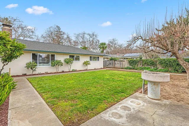 $958,888 | 751 West 6th Street, Gilroy, CA 95020