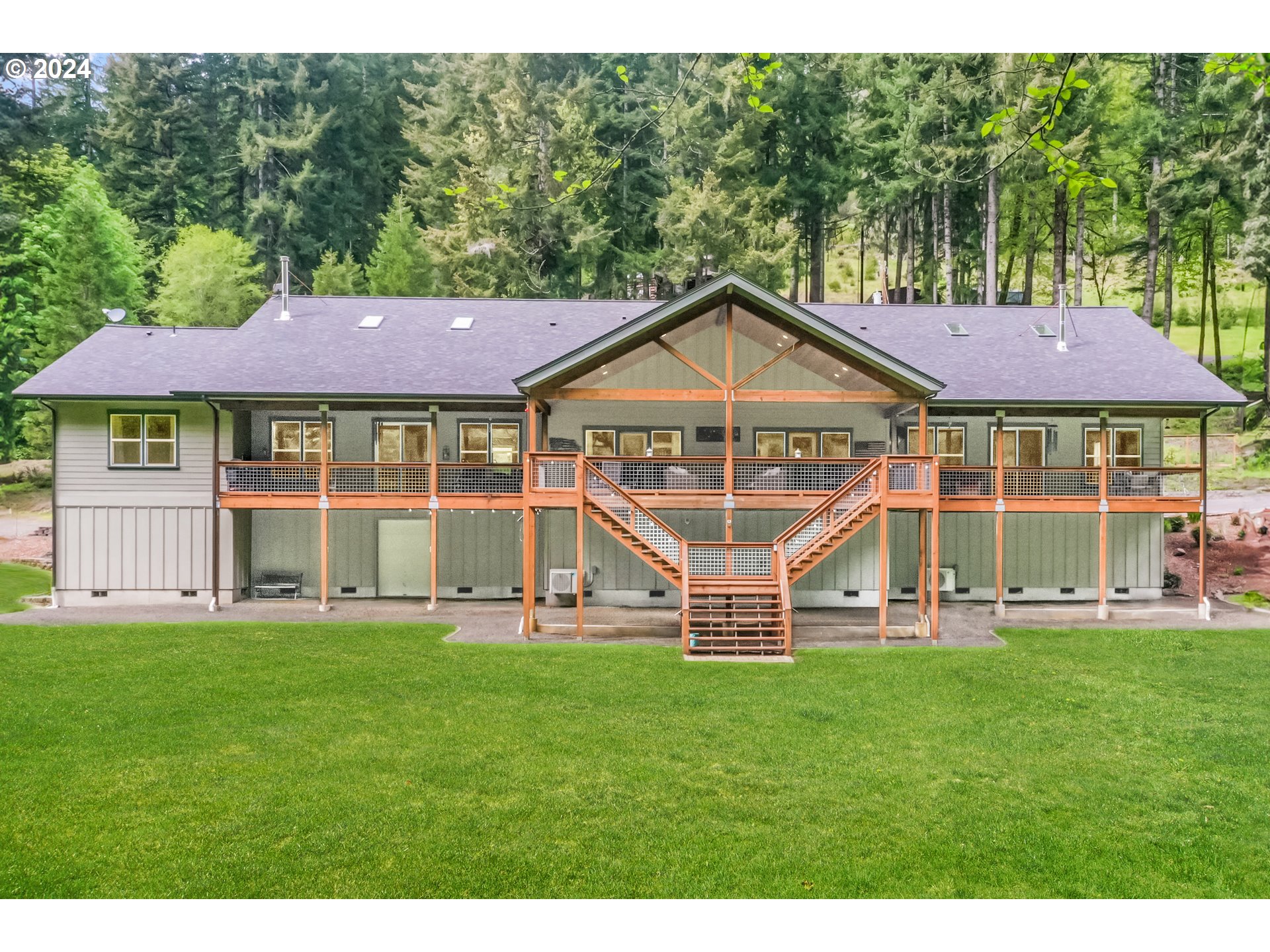 9348 North Fork Siuslaw Road Florence, OR 97439 - Photo 2 of 48 Gallery Image 2