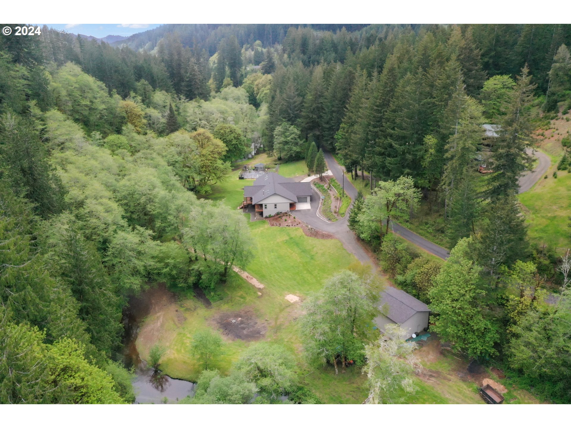 9348 North Fork Siuslaw Road Florence, OR 97439 - Photo 47 of 48 Gallery Image 47