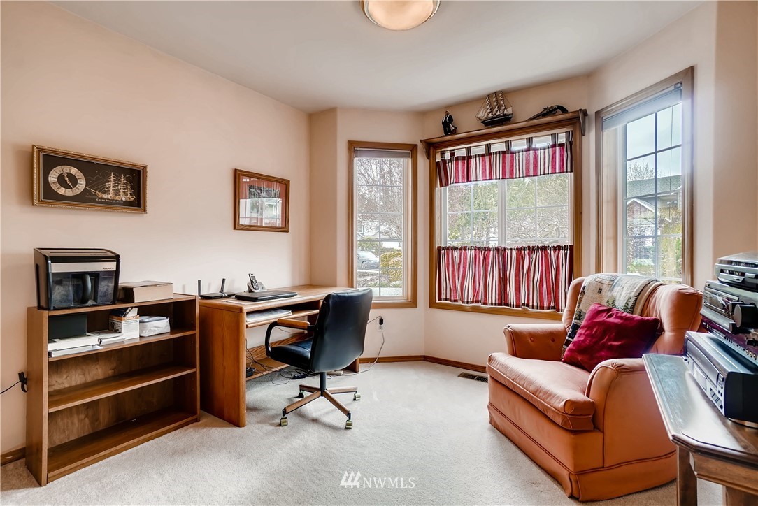 1718 226th Place Southwest Bothell, WA 98021 - Photo 11 of 25