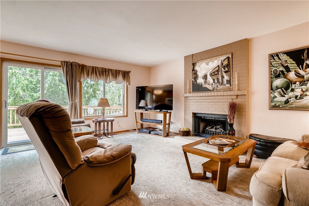 1718 226th Place Southwest Bothell, WA 98021 - Photo 10 of 25
