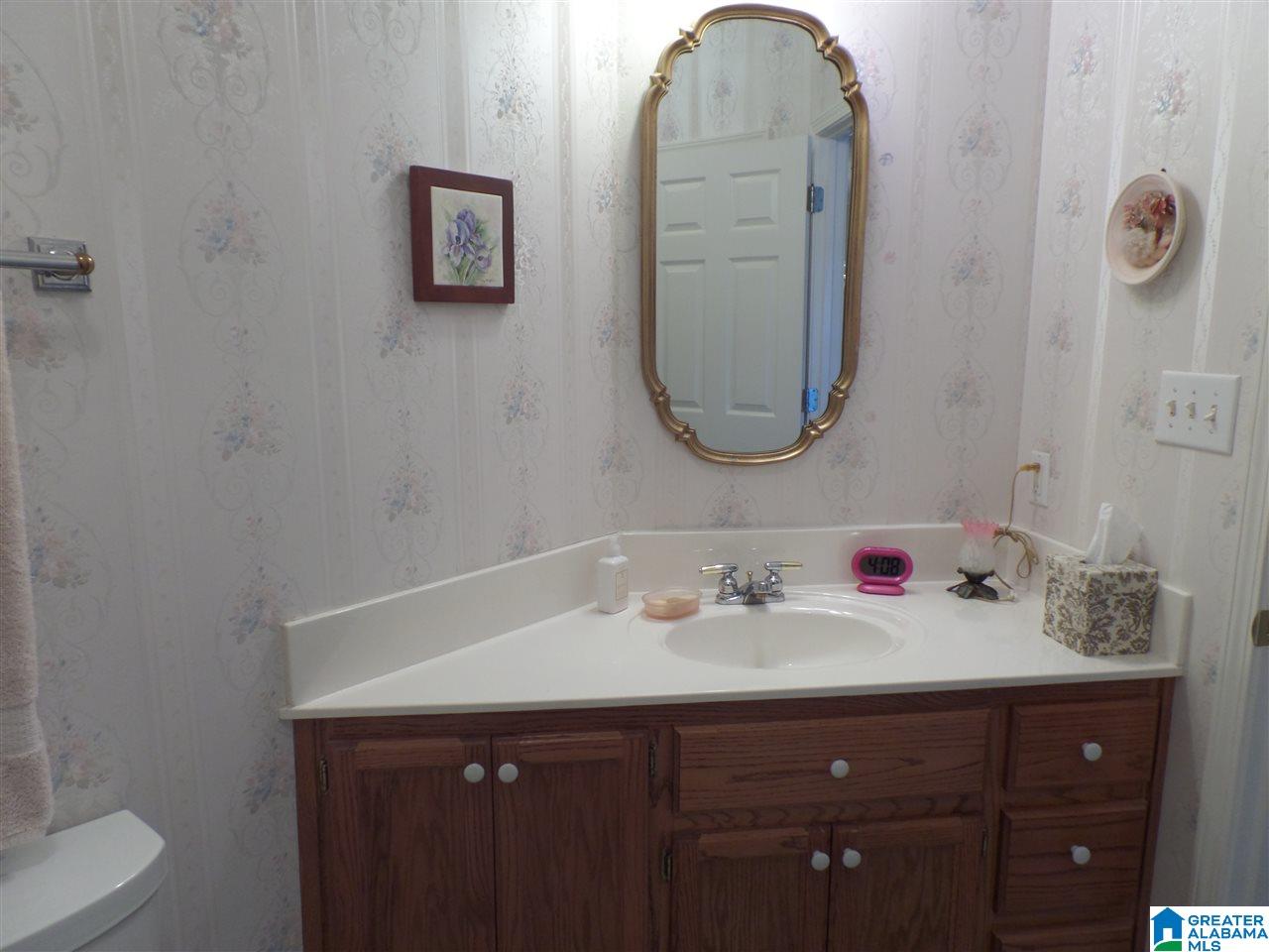 5550 Jeremiah Lane Birmingham, AL 35235 - Photo 20 of 33