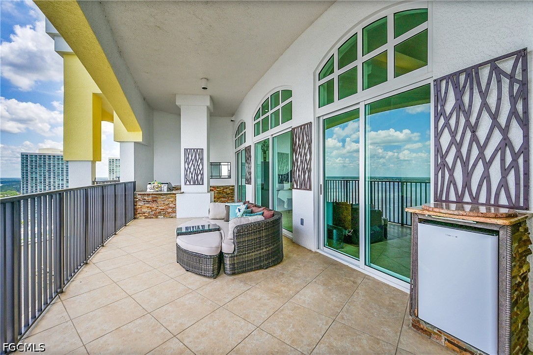 2797 First Street, Unit 2202 Fort Myers, FL 33916 - Photo 2 of 42
