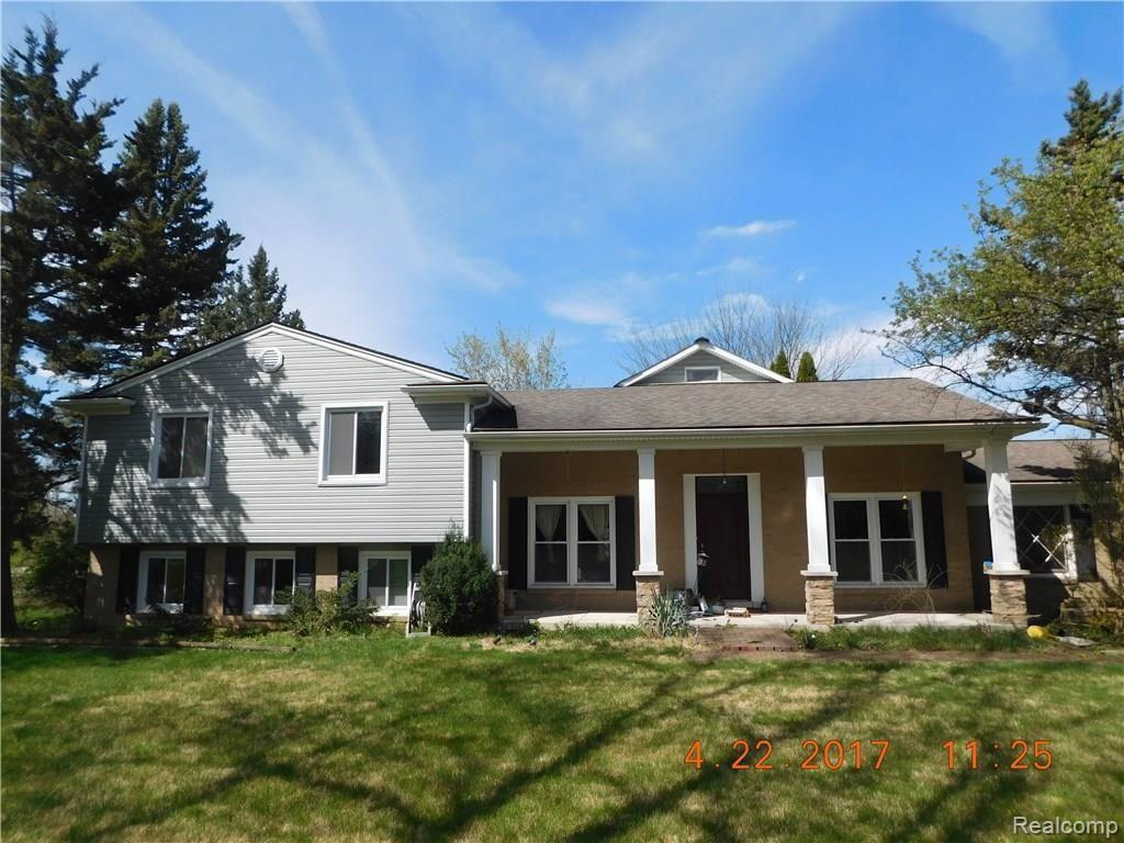 4290 Wendell Road West Bloomfield, MI 48323 - Photo 1 of 50