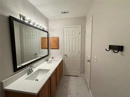 $640,000 | 2532 Arbor Drive, Round Rock, TX 78681