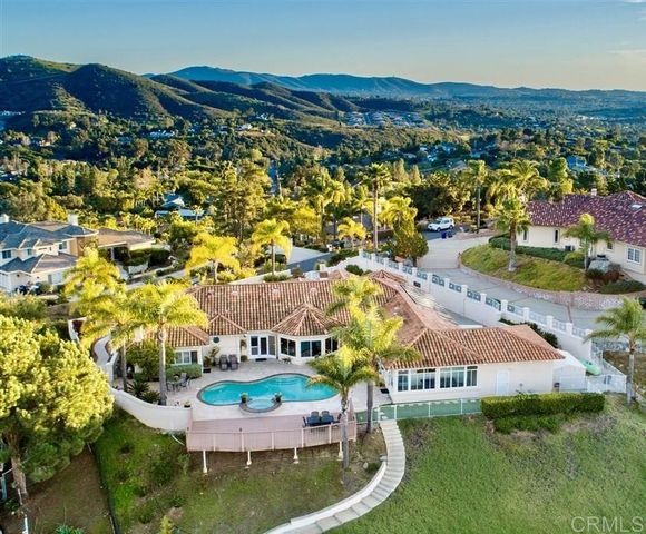 $1,095,000 | 3064 Palm Hill Drive, Vista, CA 92084