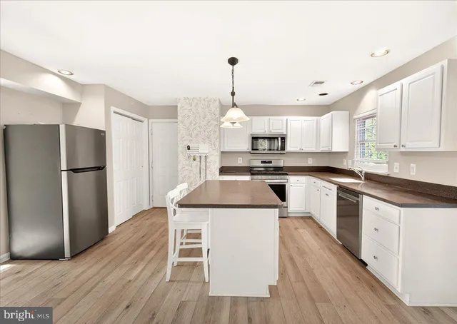 $575,000 | 1004 Lindfield Drive, Frederick, MD 21702