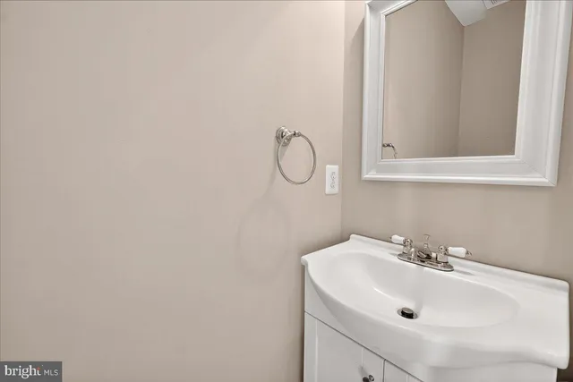 $575,000 | 1004 Lindfield Drive, Frederick, MD 21702