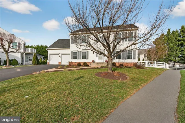 $575,000 | 1004 Lindfield Drive, Frederick, MD 21702