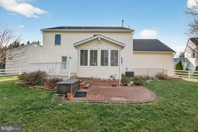 $575,000 | 1004 Lindfield Drive, Frederick, MD 21702