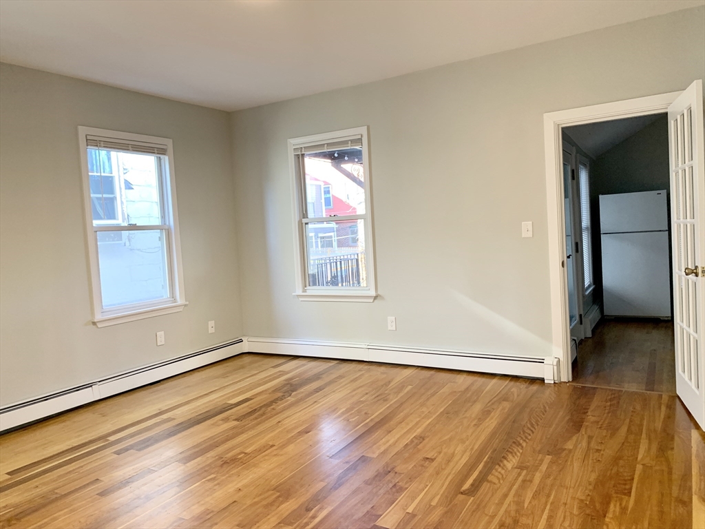 89 Green Street, Unit 2 Boston, MA 02129 - Photo 4 of 20