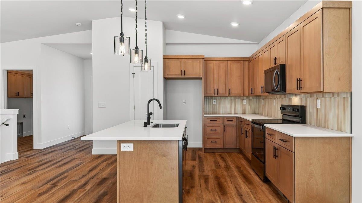 16803 North Wellington Road Colbert, WA 99005 - Photo 12 of 48