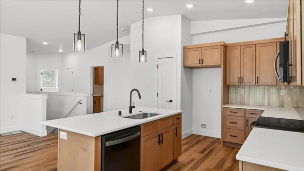 $750,000 | 16803 North Wellington Road, Colbert, WA 99005