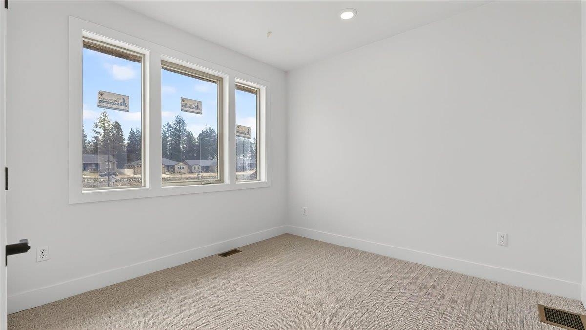 16803 North Wellington Road Colbert, WA 99005 - Photo 18 of 48