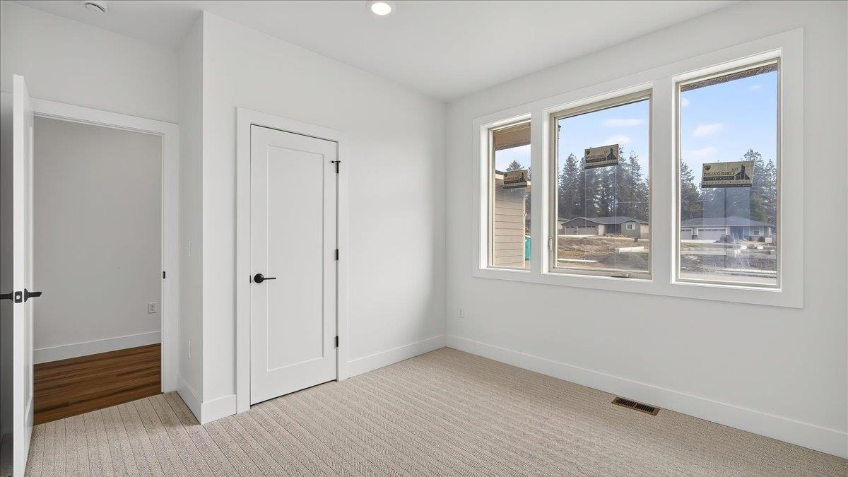 16803 North Wellington Road Colbert, WA 99005 - Photo 19 of 48