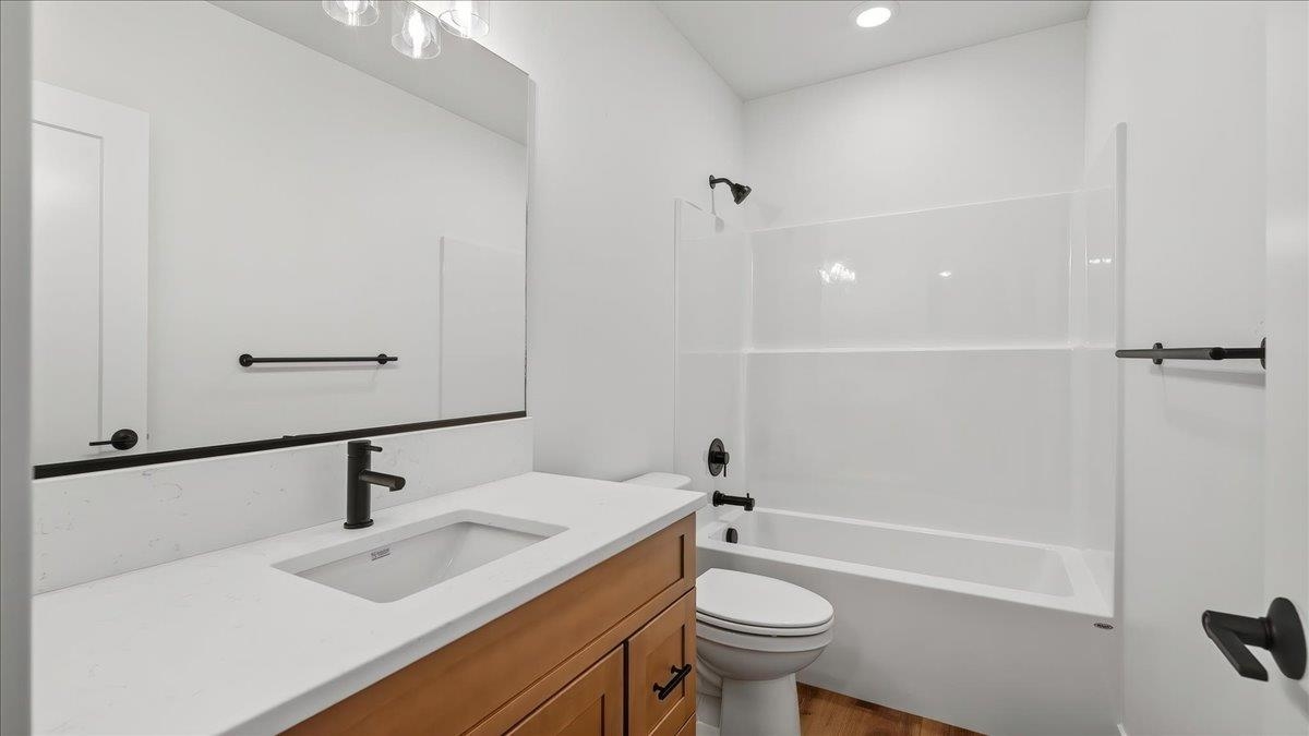 16803 North Wellington Road Colbert, WA 99005 - Photo 30 of 48