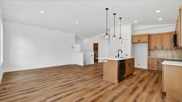 $750,000 | 16803 North Wellington Road, Colbert, WA 99005