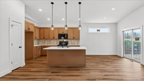 $750,000 | 16803 North Wellington Road, Colbert, WA 99005