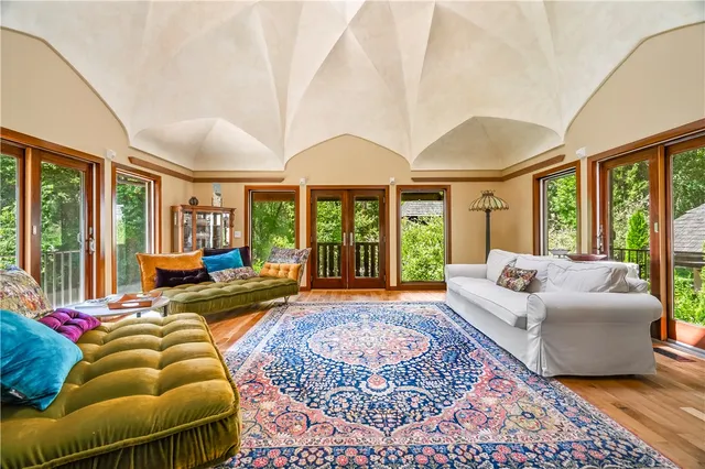 $2,500,000 | 160 Ross Hill Road, Charlestown, RI 02813