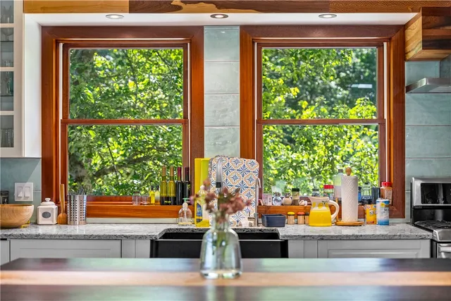 $2,500,000 | 160 Ross Hill Road, Charlestown, RI 02813