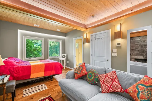 $2,500,000 | 160 Ross Hill Road, Charlestown, RI 02813