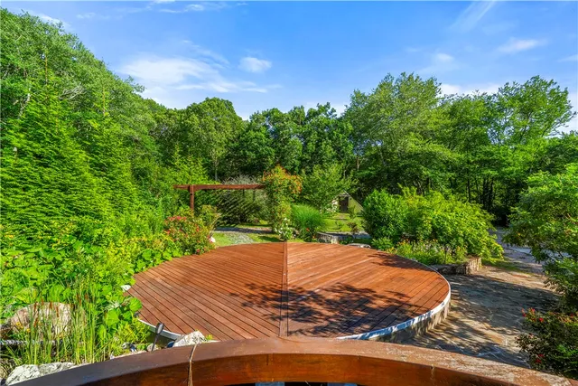 $2,500,000 | 160 Ross Hill Road, Charlestown, RI 02813