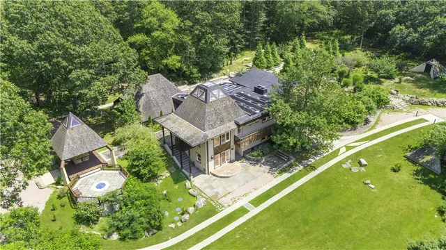 $2,500,000 | 160 Ross Hill Road, Charlestown, RI 02813