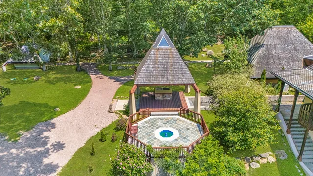 $2,500,000 | 160 Ross Hill Road, Charlestown, RI 02813