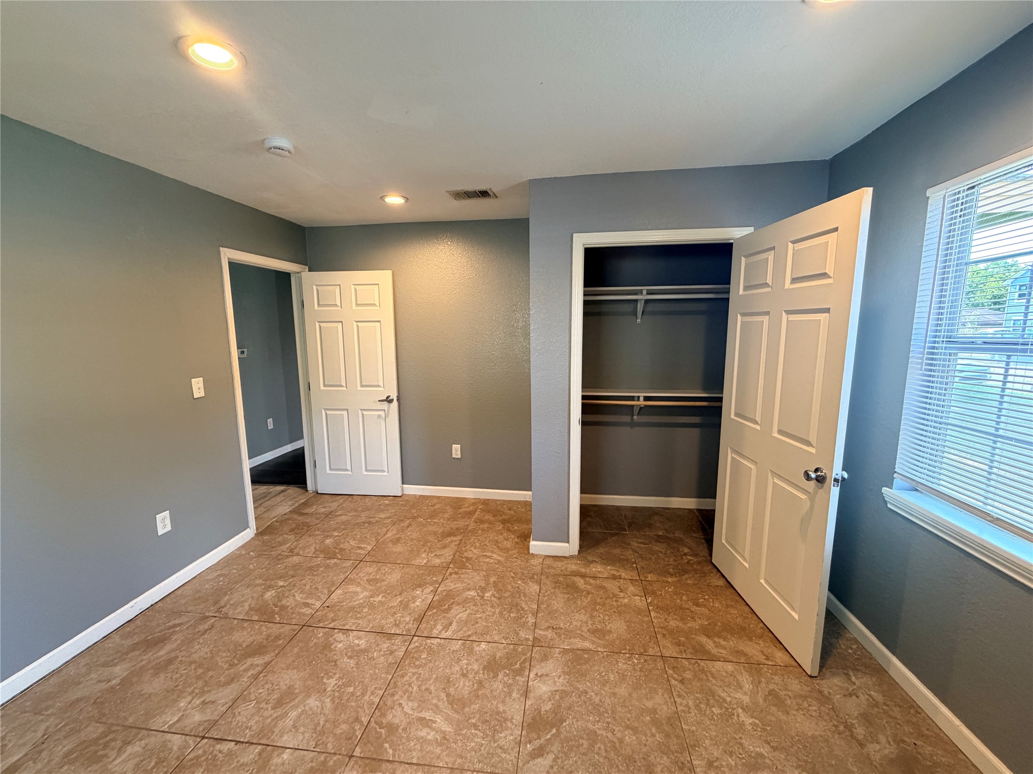 3030 Friar Point Road Houston, TX 77051 - Photo 10 of 15 Gallery Image 10