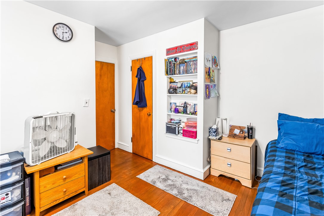 25 Hymer Street Providence, RI 02908 - Photo 16 of 22