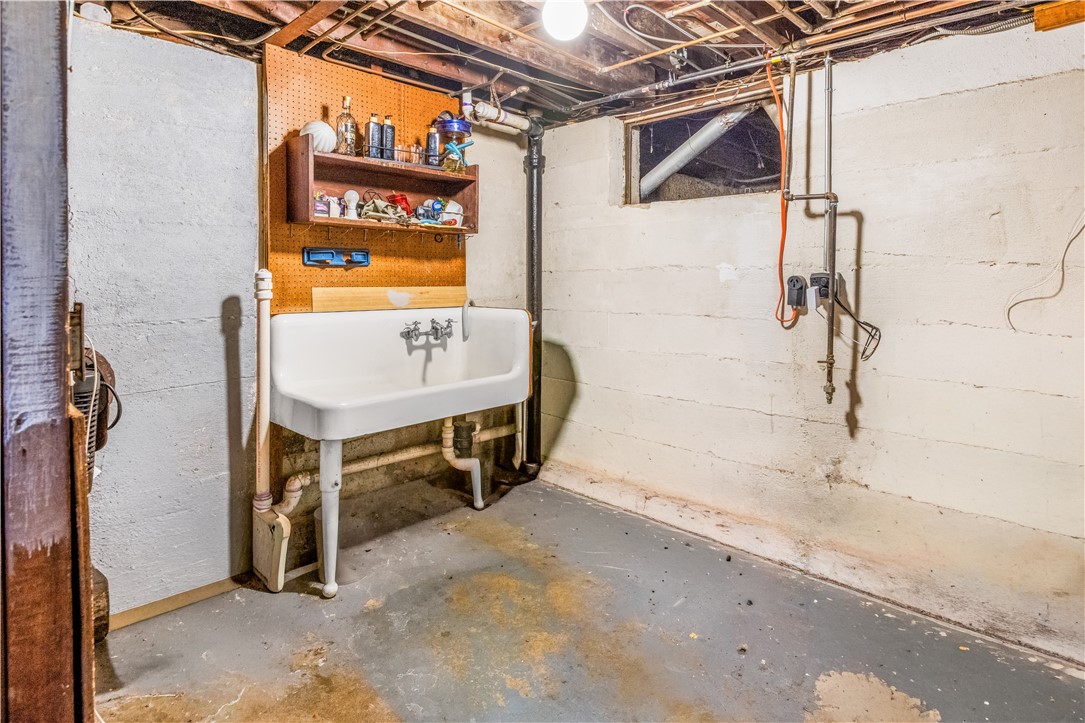 25 Hymer Street Providence, RI 02908 - Photo 21 of 22