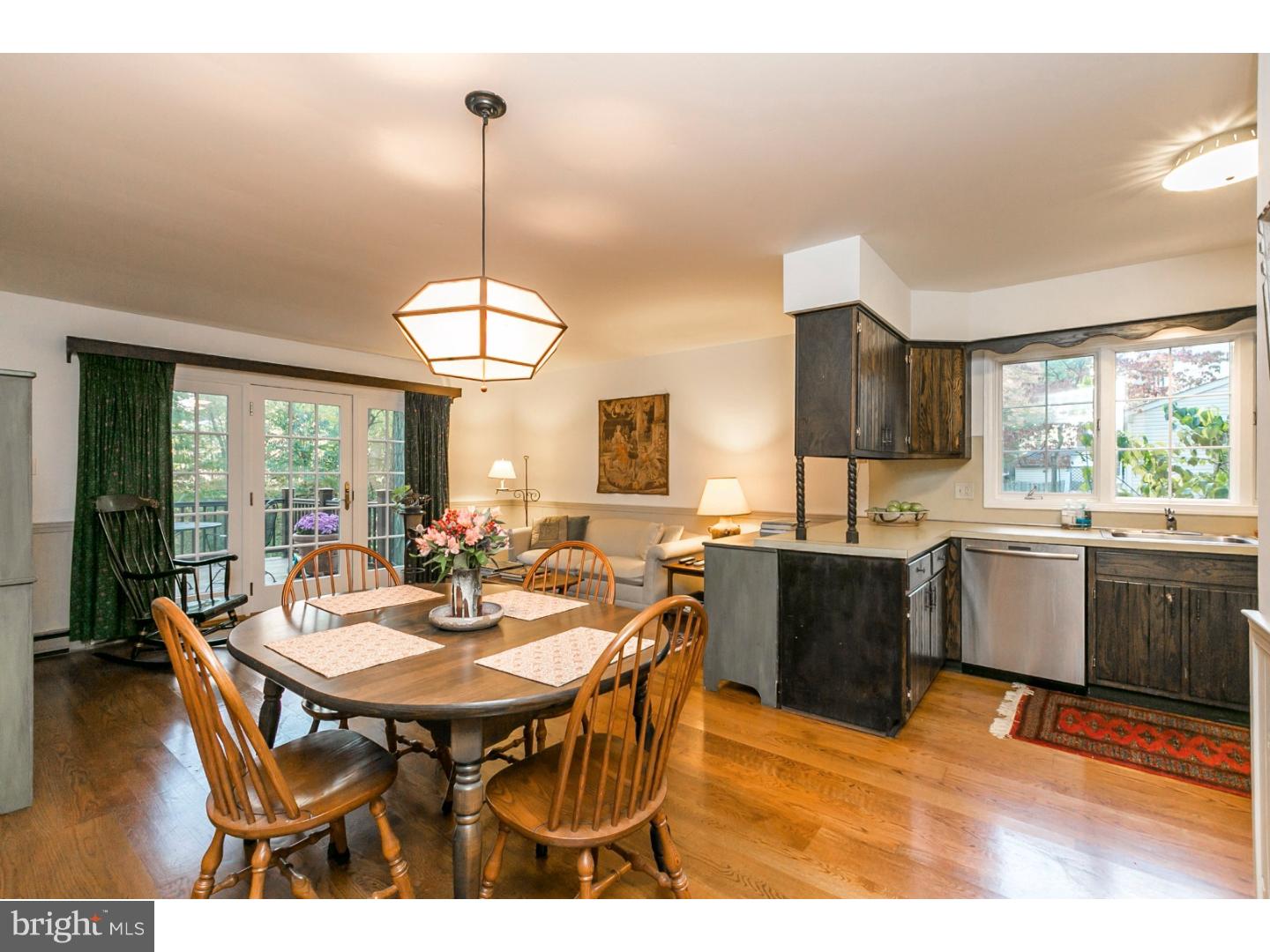913 Crest Road Lansdale, PA 19446 - Photo 10 of 25 Gallery Image 10