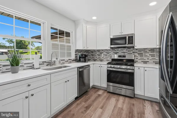 $385,000 | 3 Stagecoach Road, Southampton, NJ 08088